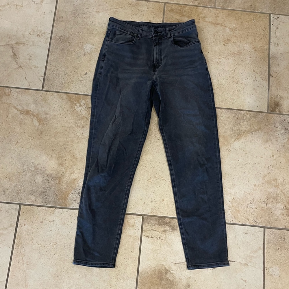 American Eagle Stretch Mom Jean